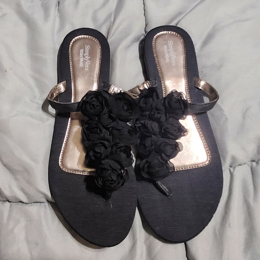 Vera Wang, Simply Vera Black Sandals, Size 9